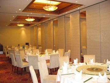 Het vrije Permanente Comité van de Verdelingsmuren van het Decoratiemeubilair Beweegbare voor Restaurant