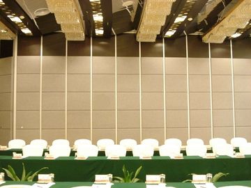 MDF Comité Beweegbaar de Verdelingscomité van het Systeem Correct Bewijs voor Vergaderzaal