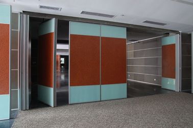 De de Zaal Modulaire Rolling Decoratieve Akoestische Schermen van het hotelbanket en Zaal Verdelers