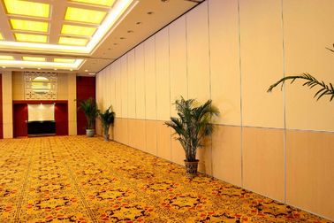 Geluiddichte Houten Beweegbare Verdelingsmuren voor Conferentiezaal, Comité Dikte 85 mm