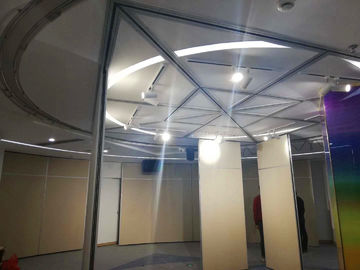 Het Spoor Akoestische Zaal van het aluminiumplafond Verdelers voor Klaslokaal/Glijdende Verdelingsmuren
