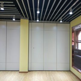 Studiozaal de Muur Opereerbare Vouwende Muren van de Verdelers Houten Harmonika