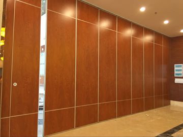 Geluiddichte Zaal de Conferentiezaal die van de Verdelings Commerciële Beweegbare Muur Muurverdeling vouwen