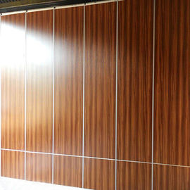 Muren van de de Raads Beweegbare Verdeling van de aluminium de Kader Gegleden Doek Compacte Decoratieve Louvered
