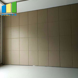 De Intrekbare Vloer van de aluminiumlegering aan de Vergaderzaal die van het Plafondbureau Verdelingsmuren voor Studio vouwen