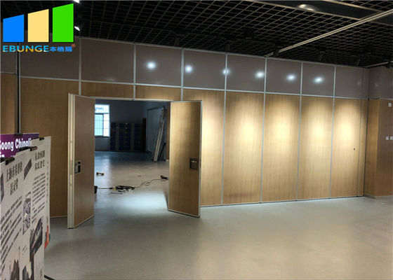 Op maat gemaakte aluminium verplaatsbare scheidingswand voor een hoogte van 15 M max 600-1200 mm
