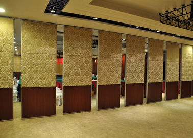 Muren van de vergaderzaal de Beweegbare Verdeling, de Muur van de Aluminiumverdeling met Schuifdeur