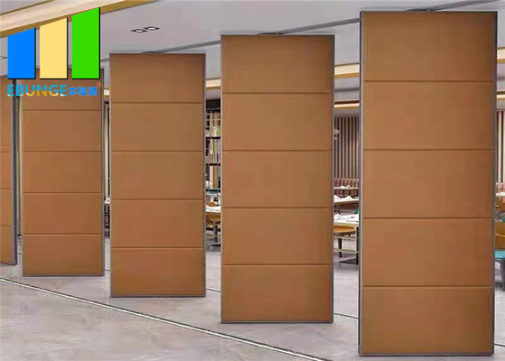 Maximale hoogte 15m Aluminium Hooggehangen Verplaatsbare Scheidingswand Bewerkbare Scheidingswanden Met 100mm